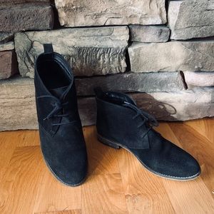 Ankle Black Oxfords